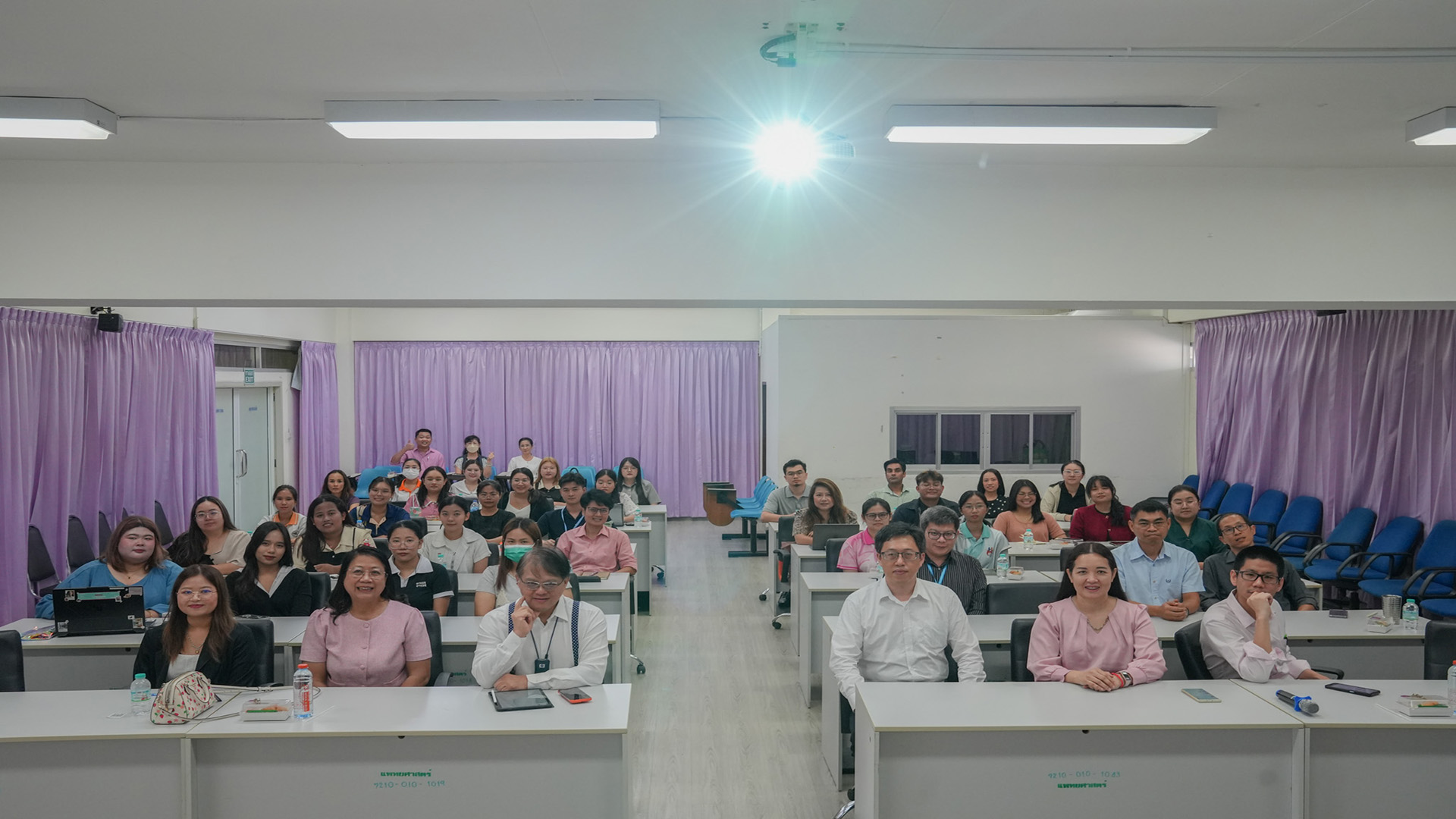 กิจกรรม “International Seminar Series” ในหัวข้อ: “Zebrafish as an In Vivo Model: Accelerating Herbal Medicine Research for Osteoporosis Treatment